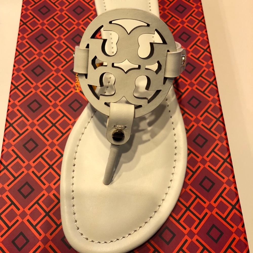Brand new white Tory Burch Miller sandal sz 8